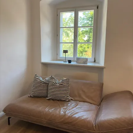 Kai7 Design - Old Town, New Vibe Couette-café Steyr