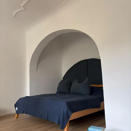 Kai7 Design - Old Town, New Vibe Couette-café Steyr